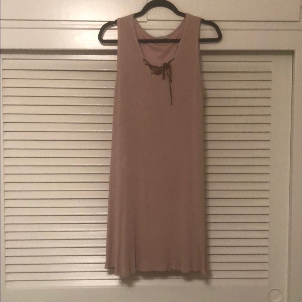 Flowy nude pink dress